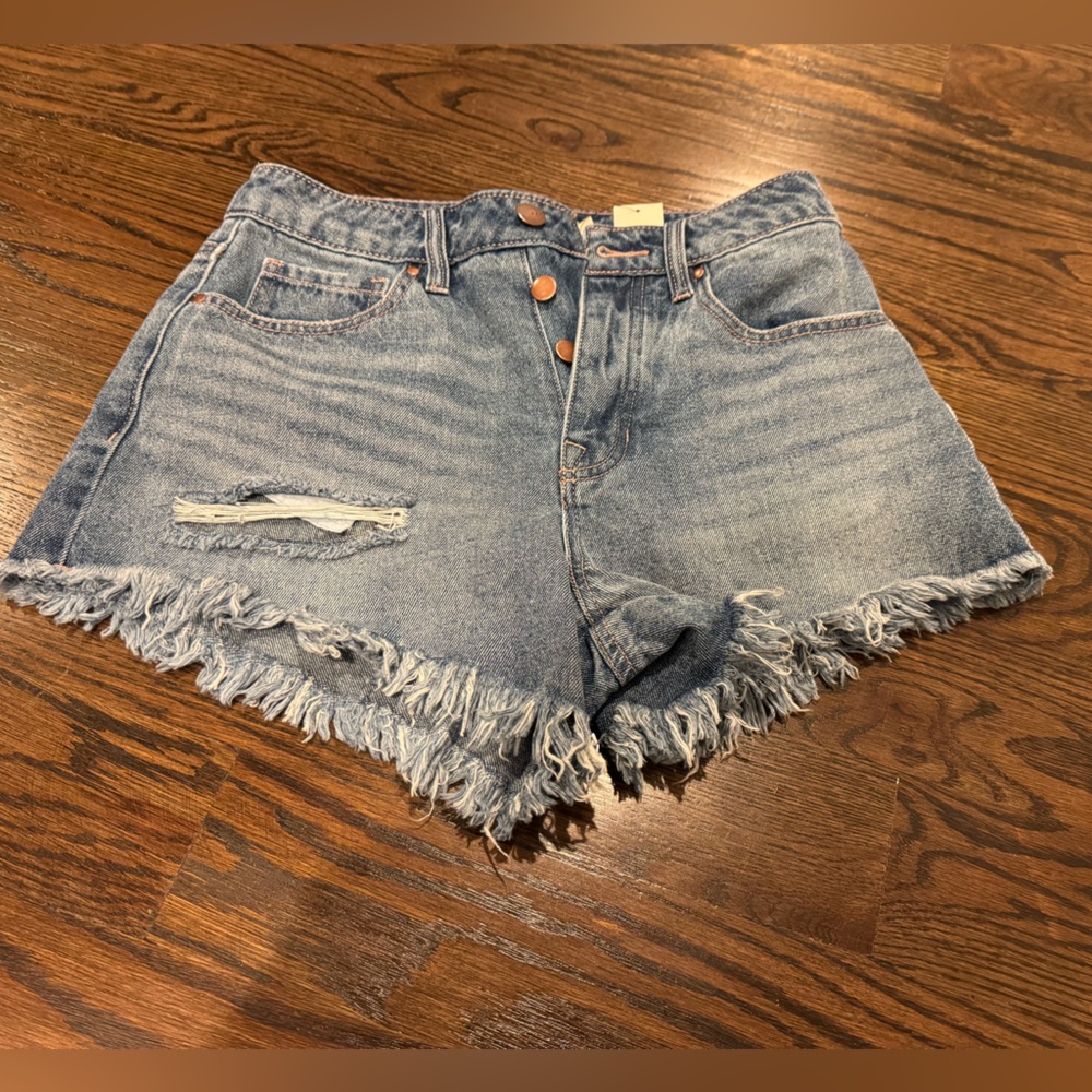 Francesca’s button fly distressed Jean shorts size 25 NWT